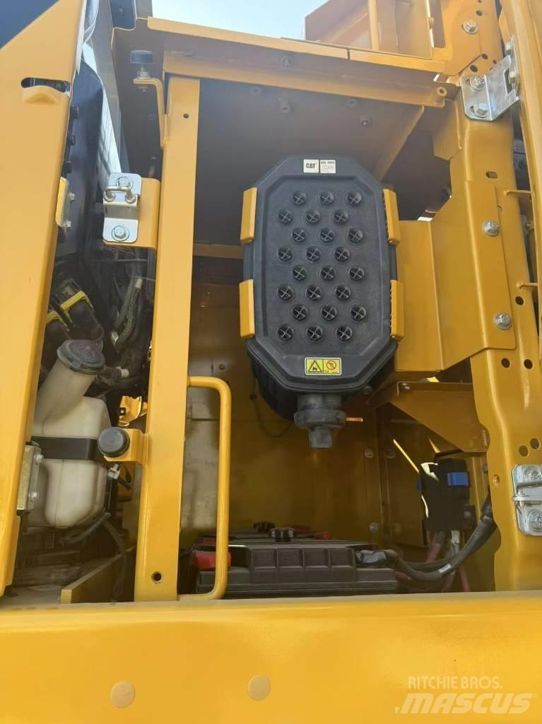 CAT 336GC 大型油圧ショベル12t以上（パワーショベル・ユンボ）