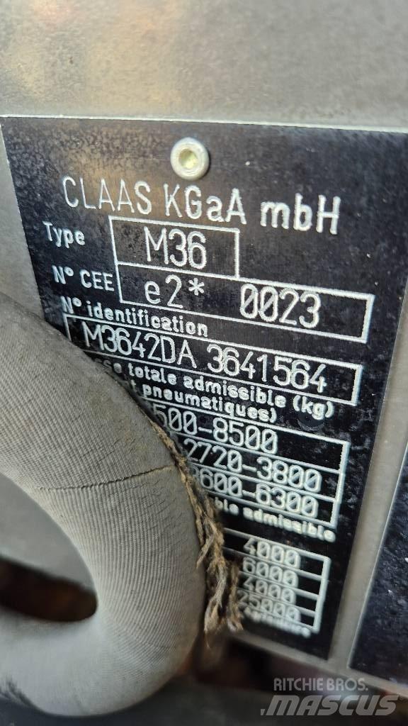 CLAAS Celtis 456 RX トラクター
