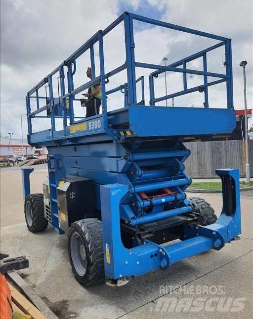 Genie GS 5390 RT シザースリフト