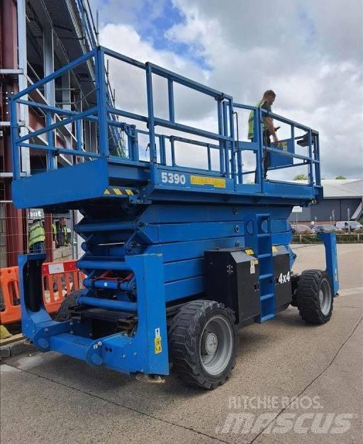 Genie GS 5390 RT シザースリフト