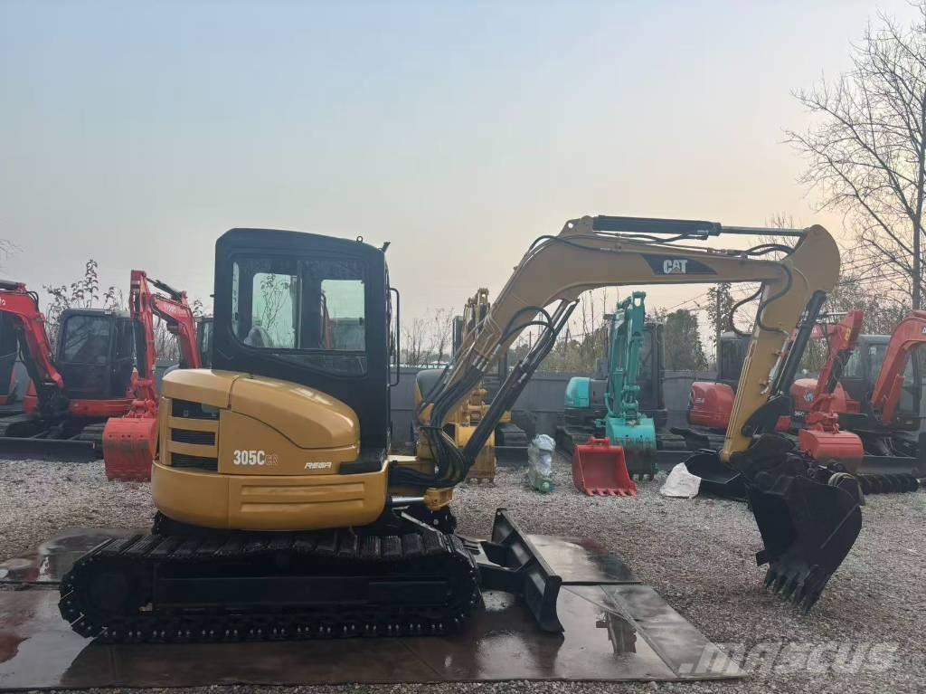 CAT 305 C CR ミニ油圧ショベル 7t以下（ミニユンボ・ミニディガー）
