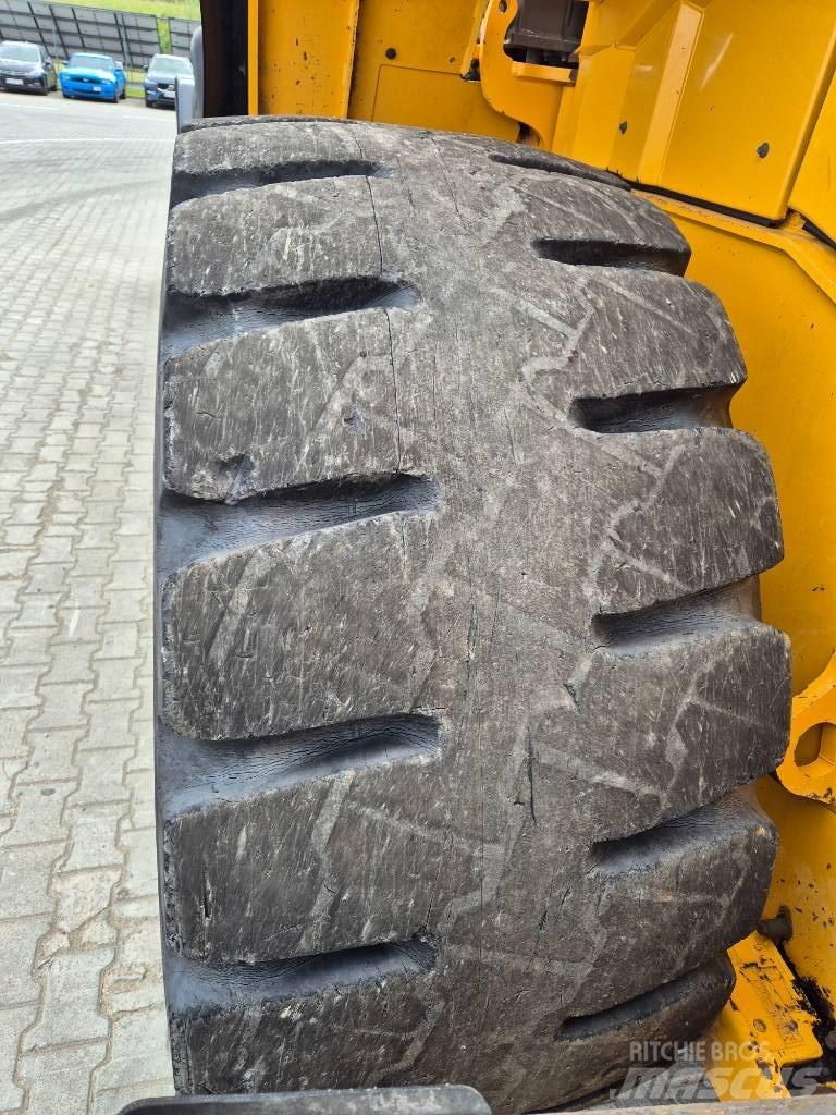 Volvo L 180 H ホイールローダー・タイヤショベル