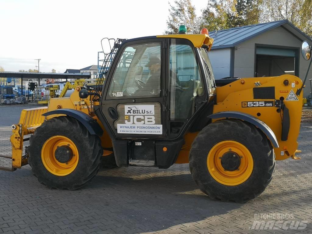 JCB 535-95 テレスコーピックハンドラー