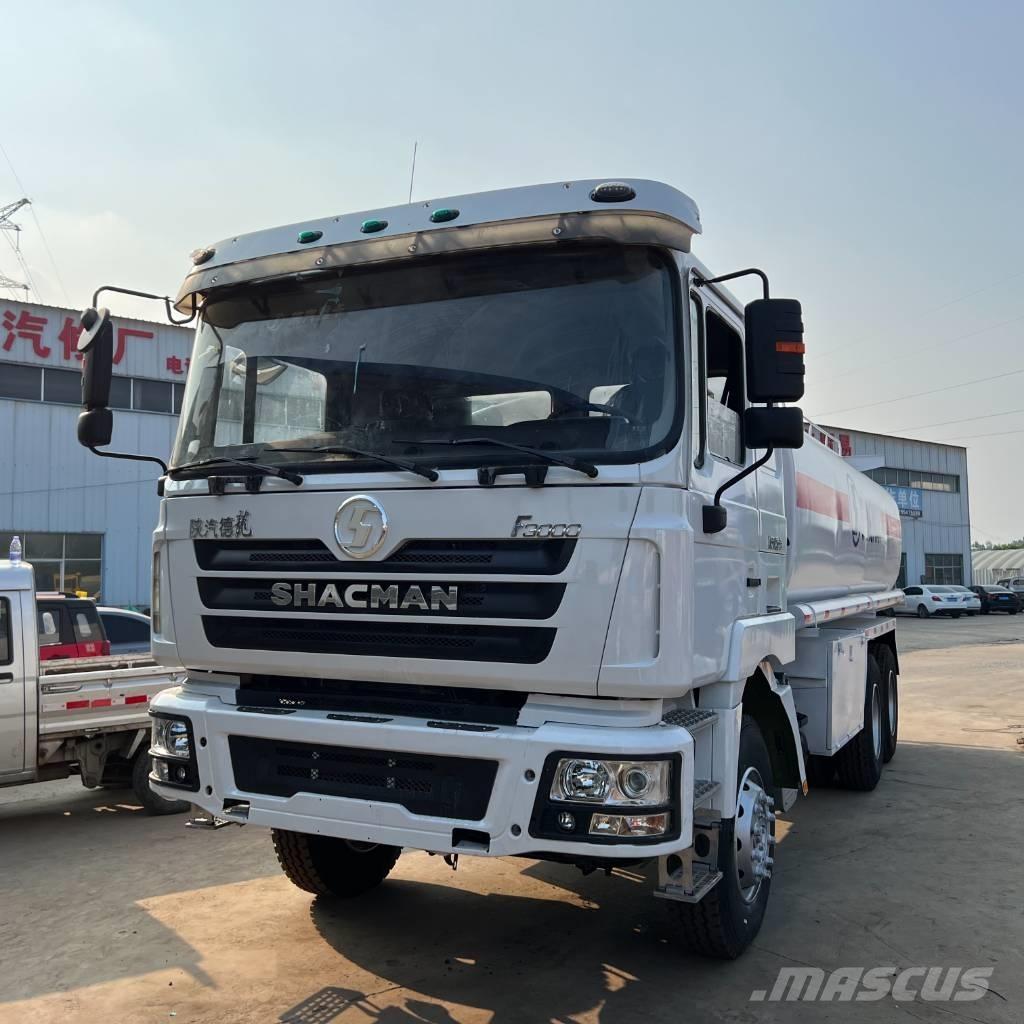 Shacman F3000 6x4 給水車