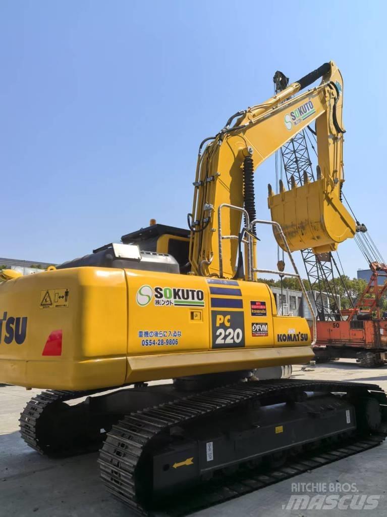 Komatsu PC 220-8 大型油圧ショベル12t以上（パワーショベル・ユンボ）