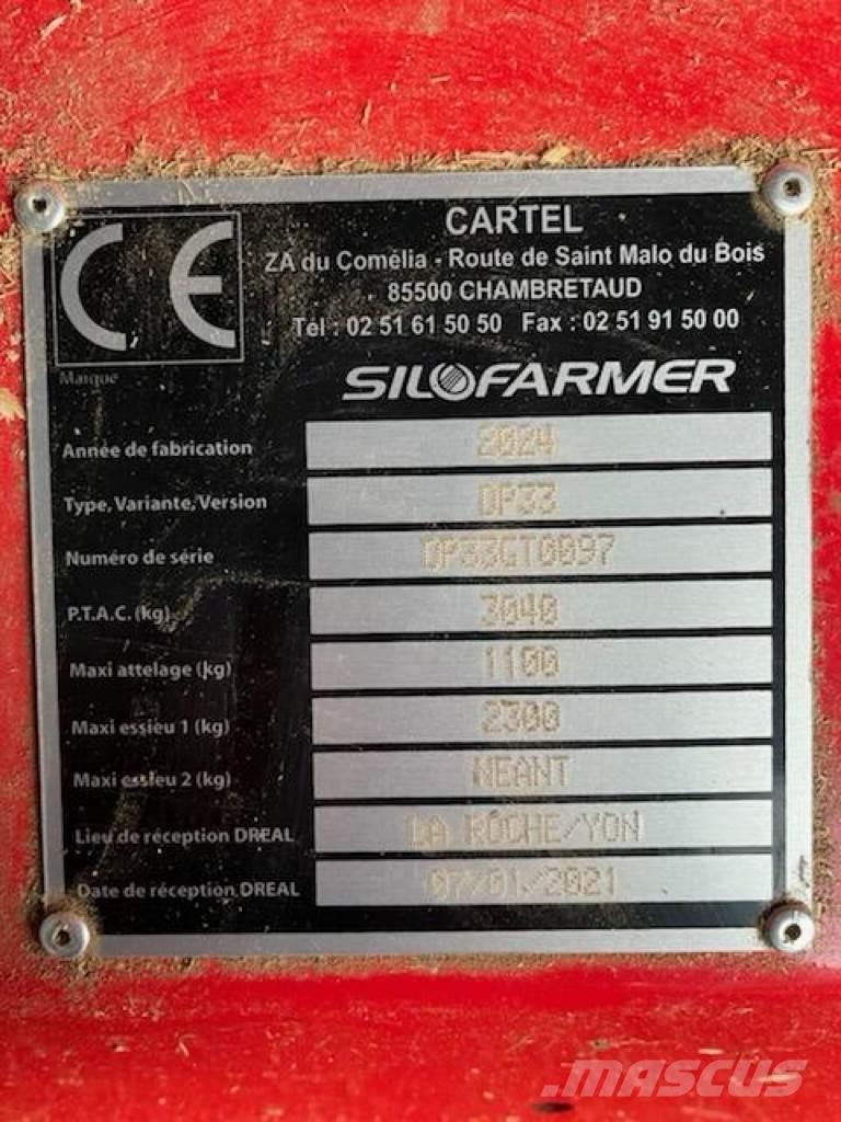 Silofarmer P 280 ベールシュレッダー、カッター、アンローラー