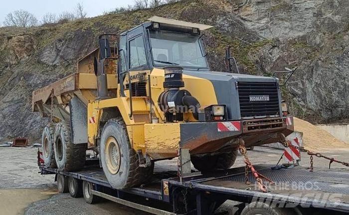 Komatsu HM300-2 サイト　ダンプ
