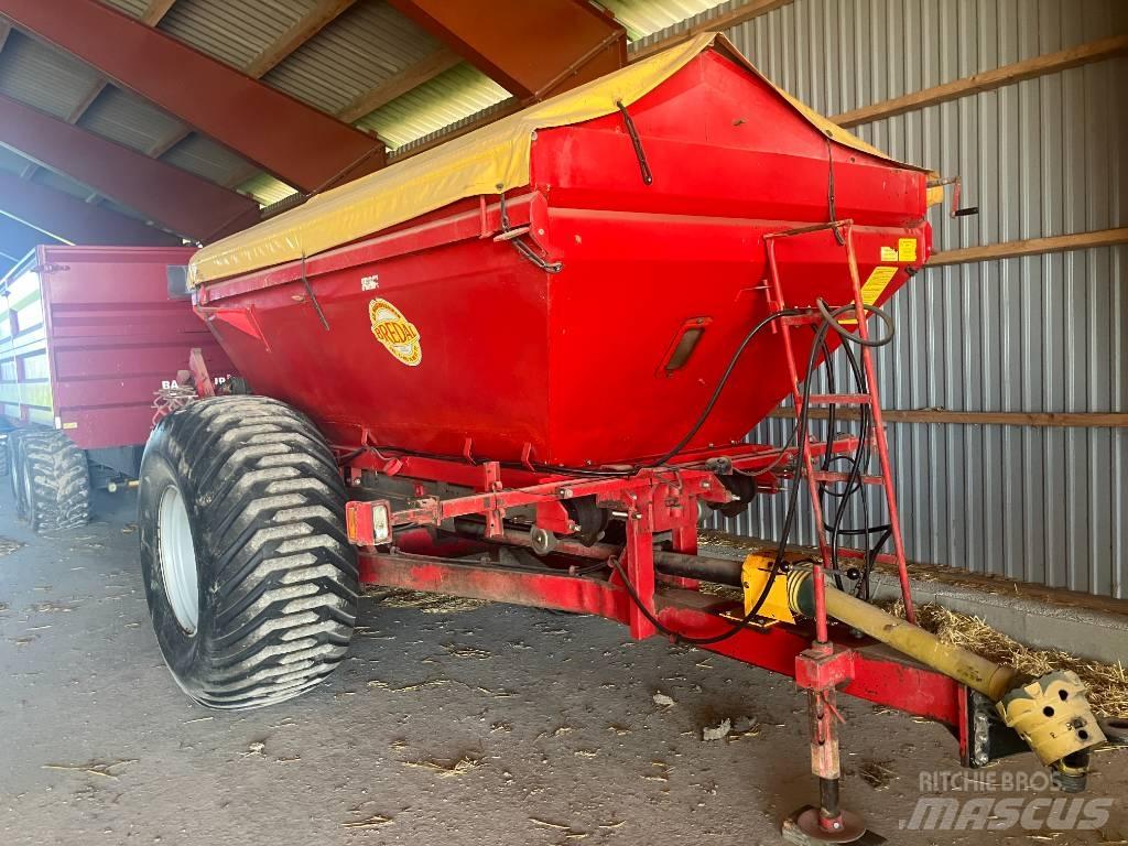 Bredal B 6 ミネラル散布機