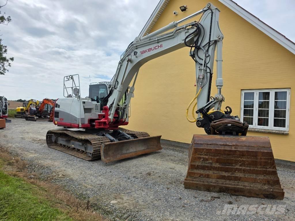 Takeuchi TB 2150 大型油圧ショベル12t以上（パワーショベル・ユンボ）