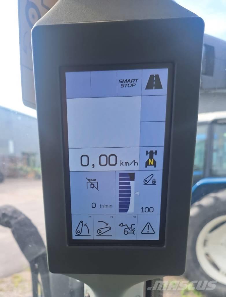 CLAAS Arion 420 トラクター
