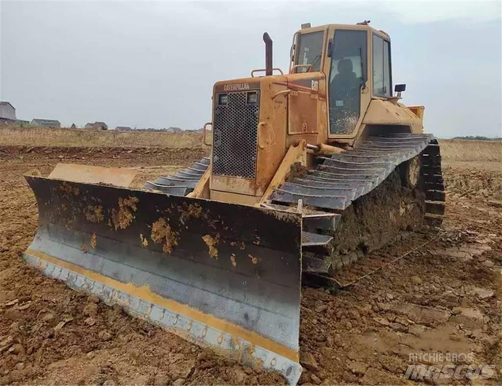 CAT D 5 N ブルドーザー