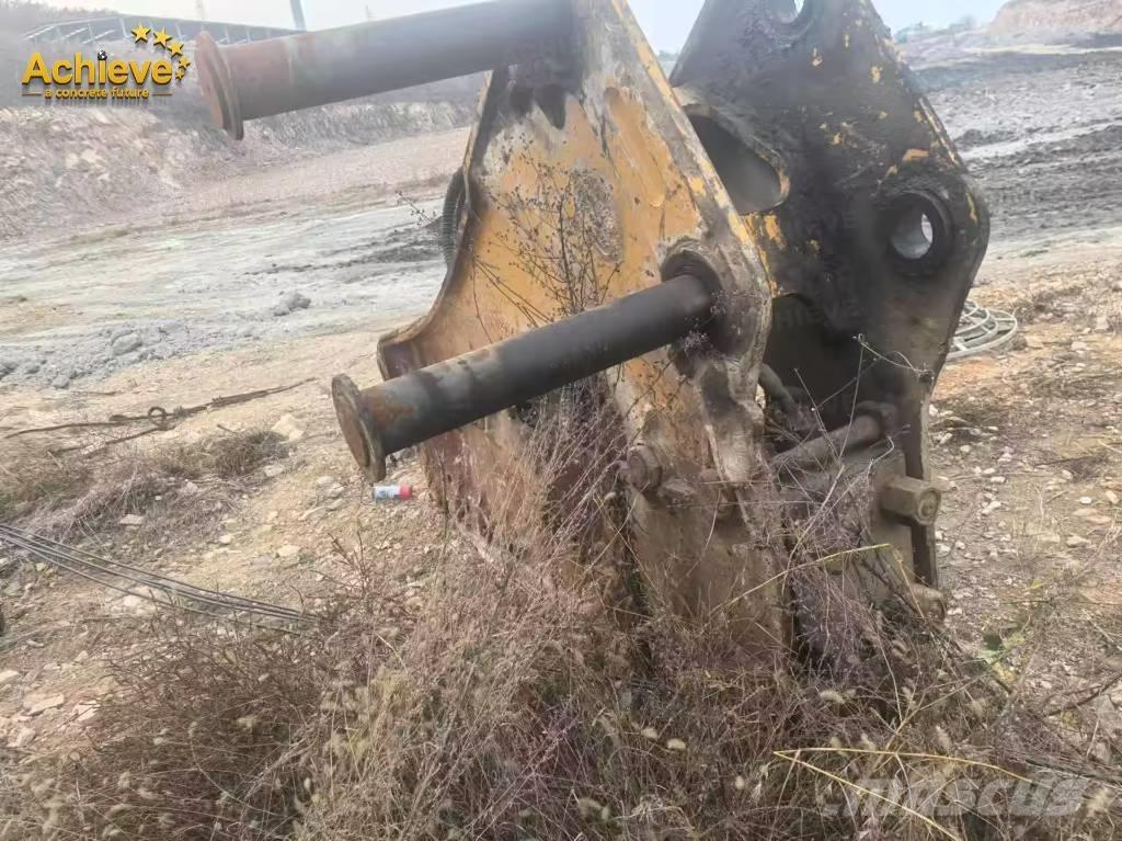 CAT 374 F 大型油圧ショベル12t以上（パワーショベル・ユンボ）