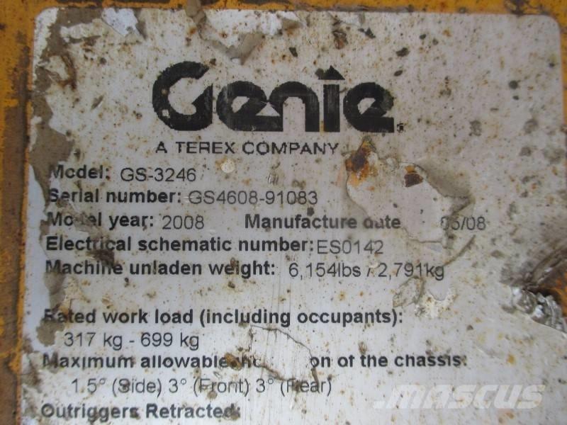 Genie GS 3246 シザースリフト