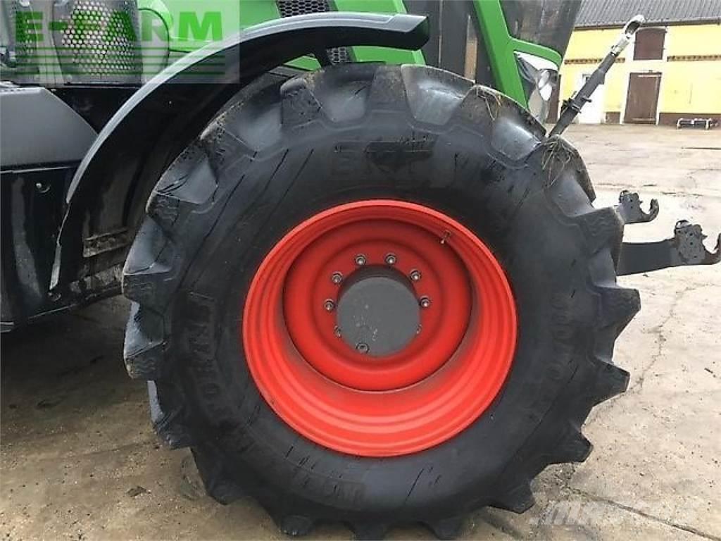 Fendt 828 vario トラクター
