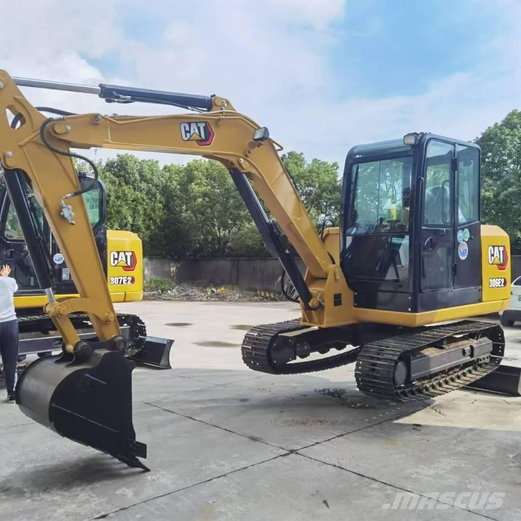 CAT 306 E 2 ミニ油圧ショベル 7t以下（ミニユンボ・ミニディガー）