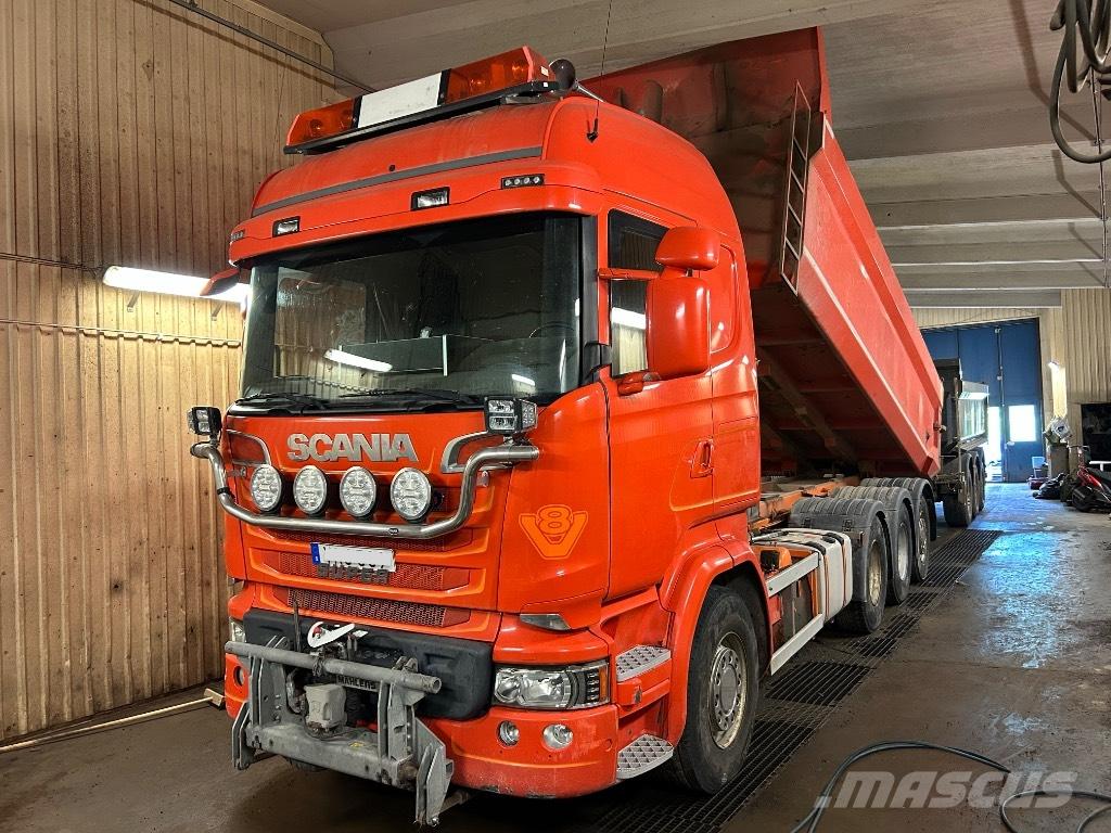 Scania R 520 Tridem ダンプ