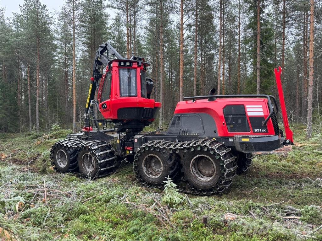 Komatsu 931 XC ハーベスター