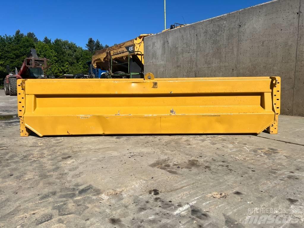 CAT 735 テールゲート
