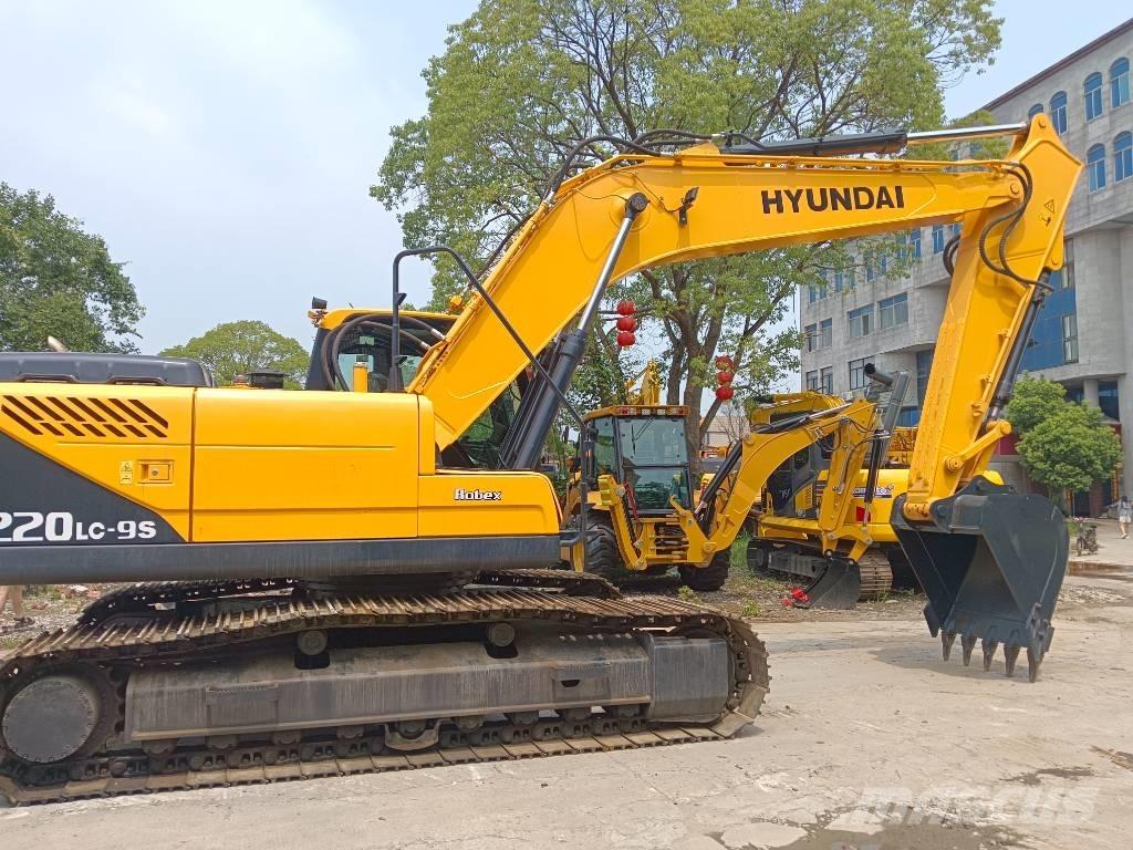 Hyundai R220LC-9S 大型油圧ショベル12t以上（パワーショベル・ユンボ）