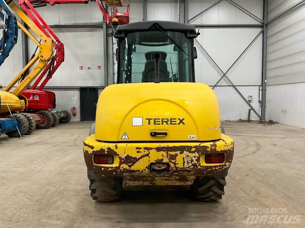 Terex TL 100 ホイールローダー・タイヤショベル