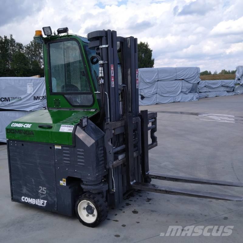Combilift CBE 2500 全方向リーチ型フォークリフト
