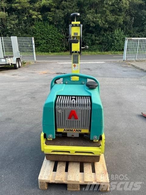 Ammann ARW 65 プレートコンパクター