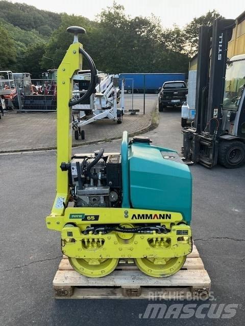 Ammann ARW 65 プレートコンパクター