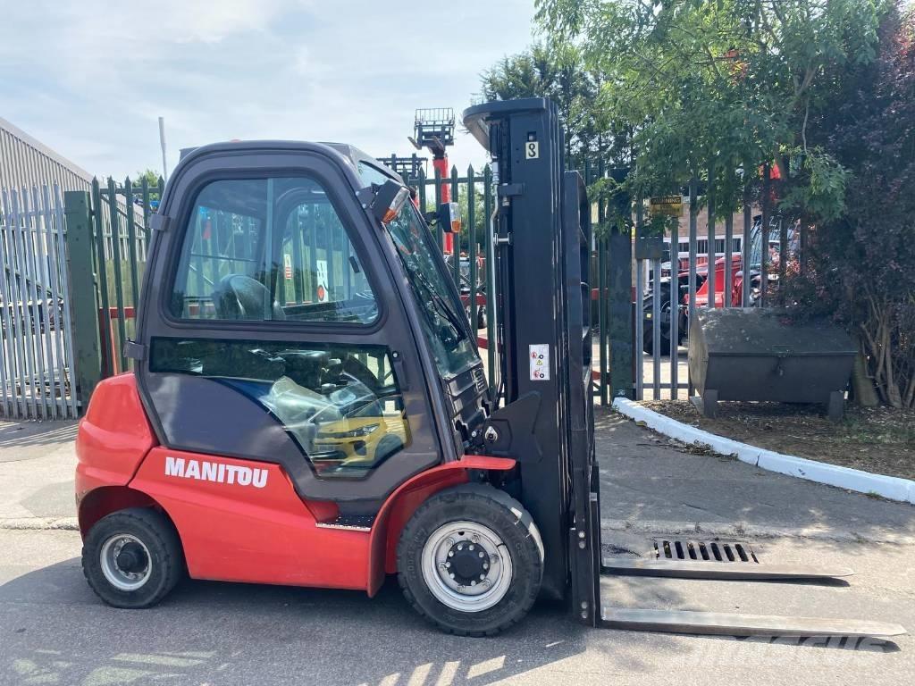 Manitou Mi25D ディーゼル・軽油