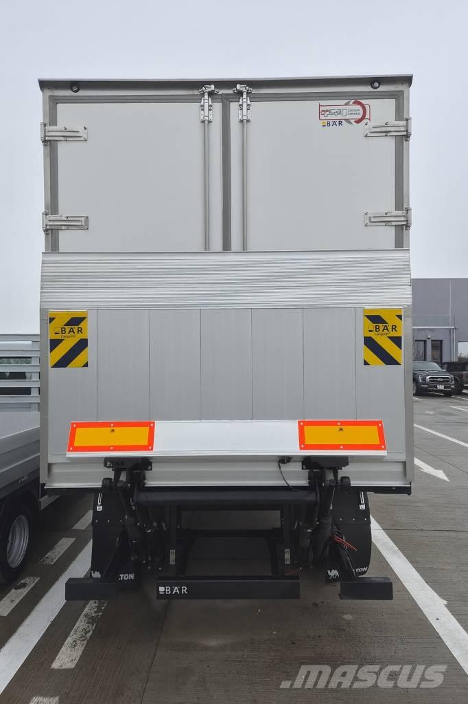 Wielton PS2K スキップローダートレーラー