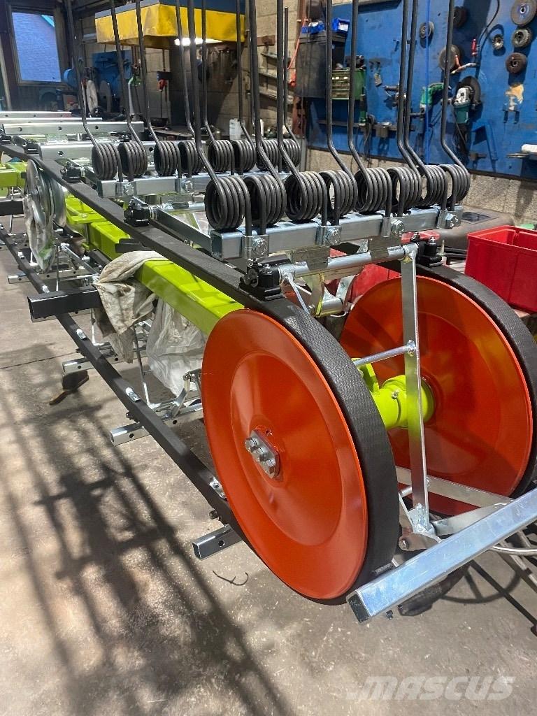  KAHA Aanbouwhark バンカーレーキ