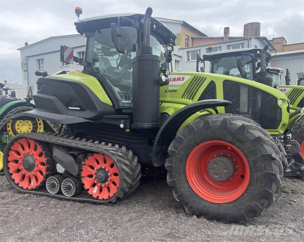 CLAAS AXION 960 TT トラクター