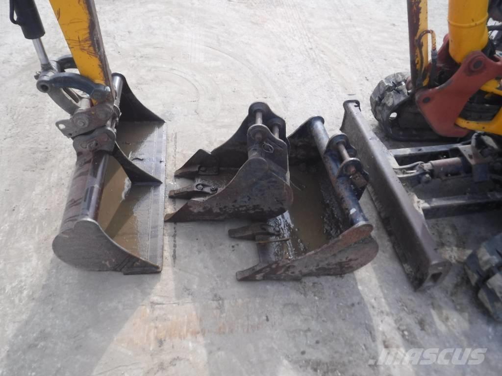 JCB 8018 CTS ミニ油圧ショベル 7t以下（ミニユンボ・ミニディガー）