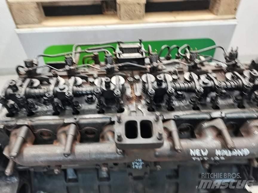 Sisu 6,6L engine エンジン