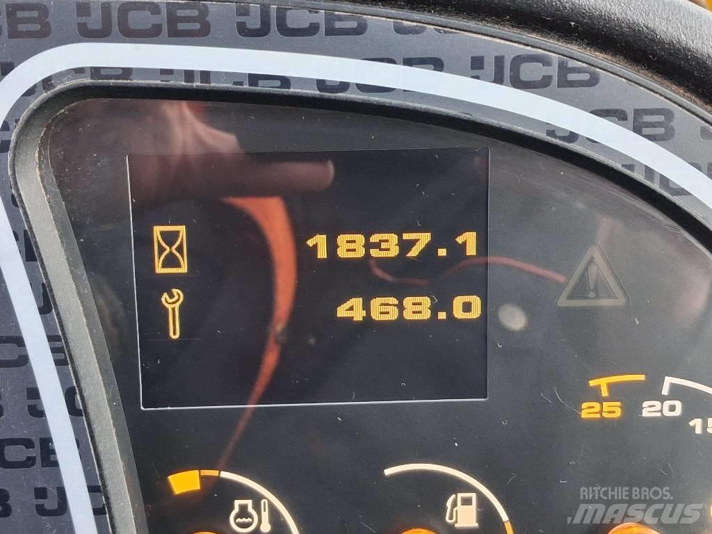 JCB 533-105 テレスコーピックハンドラー