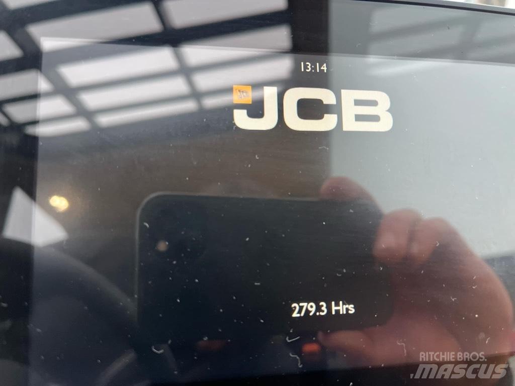 JCB 542-70 Agri Xtra テレスコーピックハンドラー