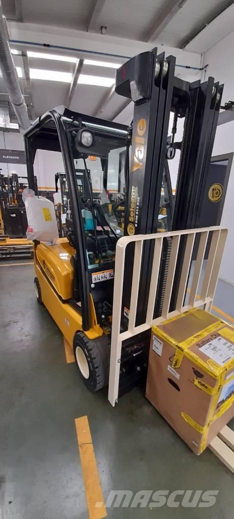 Yale ERP 18 VF LWB バッテリーフォークリフト