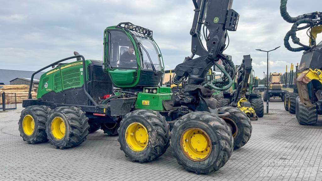 John Deere 1270 G ハーベスター