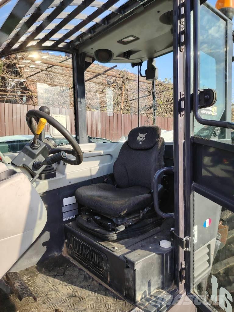 Bobcat TL 38.70 Agri テレスコーピックハンドラー