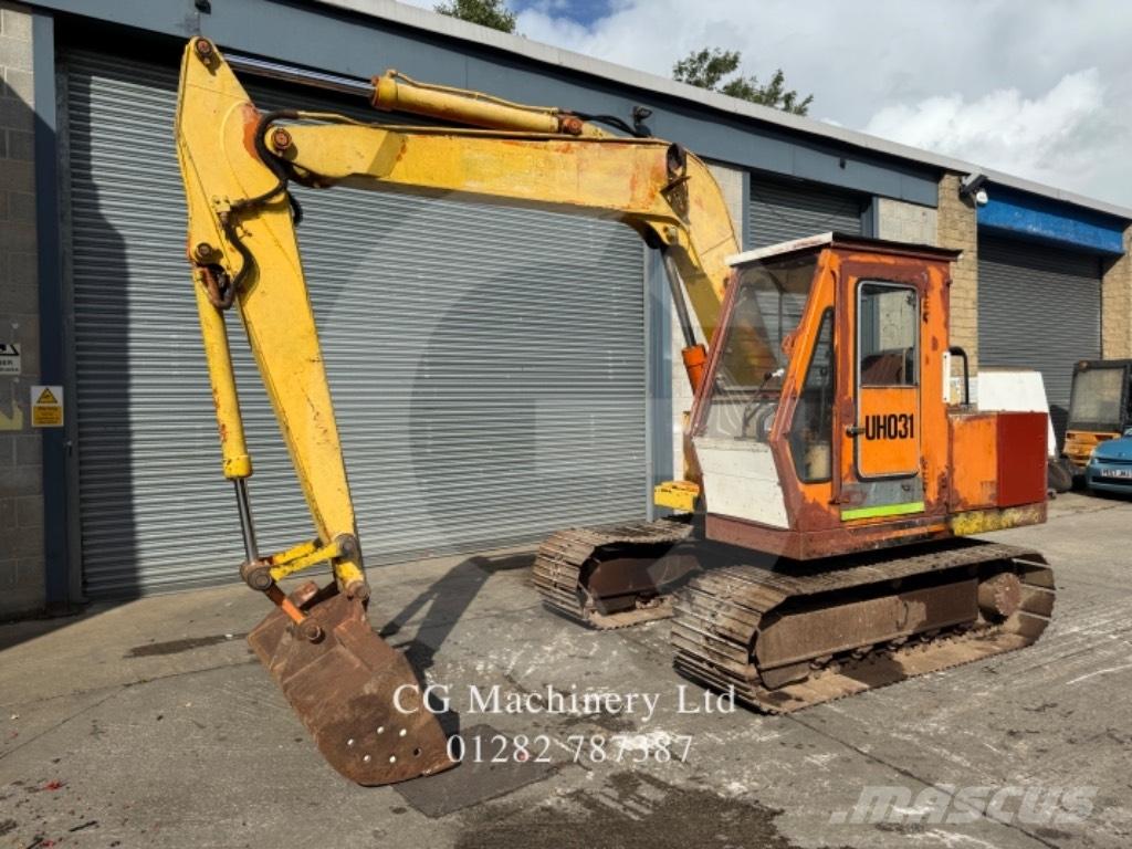 Hitachi UH031 大型油圧ショベル12t以上（パワーショベル・ユンボ）