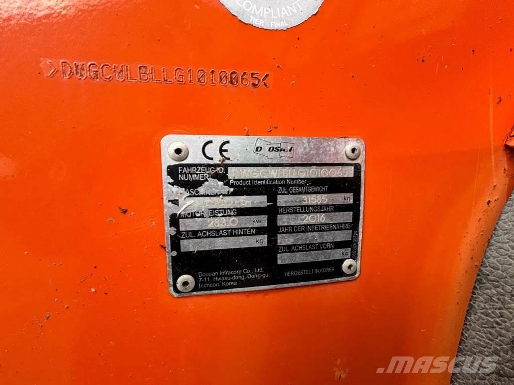 Doosan DL550 ホイールローダー・タイヤショベル