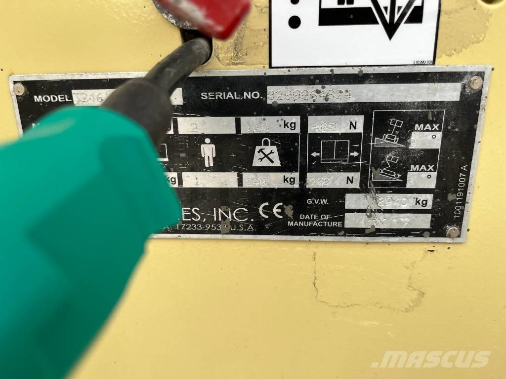 JLG 3246 ES シザースリフト