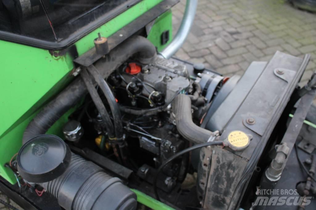 LM Trac 285 ユーティリティーツールキャリア