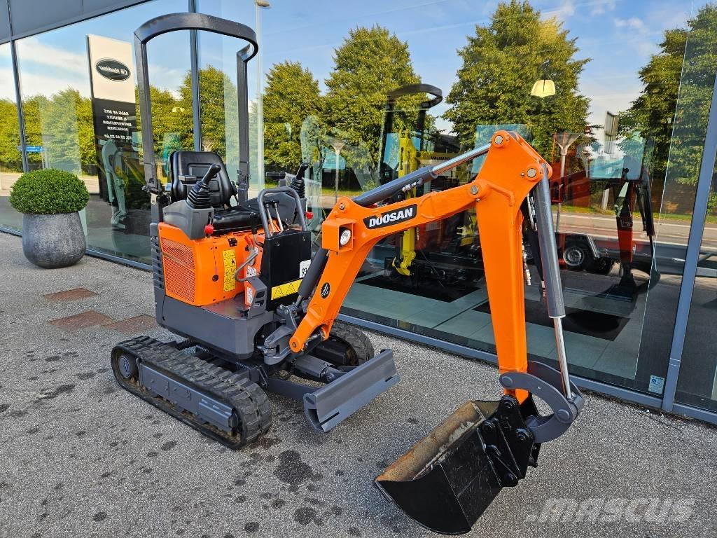 Doosan DX 10 Z ミニ油圧ショベル 7t以下（ミニユンボ・ミニディガー）