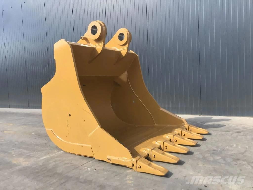 Volvo EC360 バケット