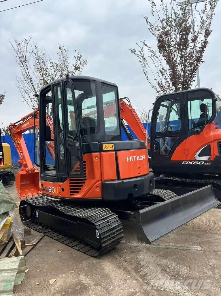 Hitachi ZX 50 大型油圧ショベル12t以上（パワーショベル・ユンボ）