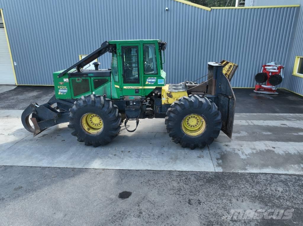 John Deere 540 G III スキッダー