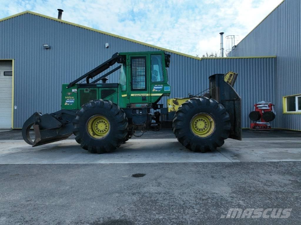 John Deere 540 G III スキッダー