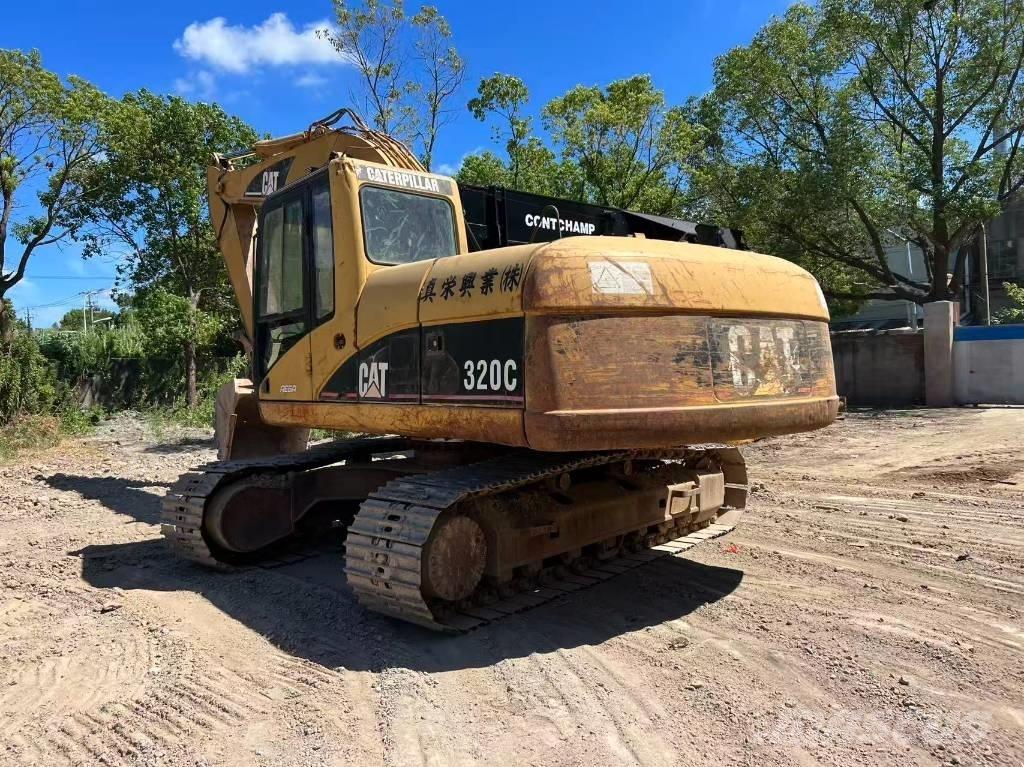 CAT 320 C 大型油圧ショベル12t以上（パワーショベル・ユンボ）