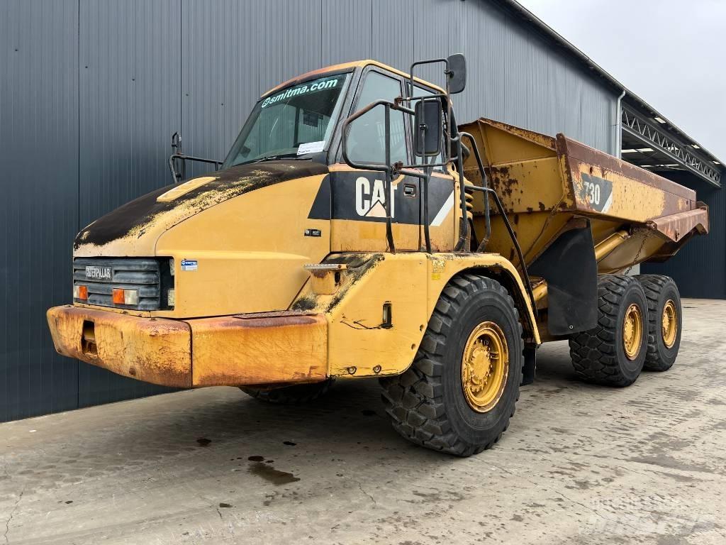 CAT 730 アーティキュレート式ダンプトラック
