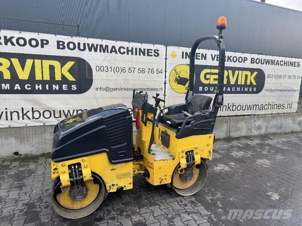 Bomag BW 80 AD-5 タンデムローラ